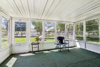 311 W 4th Ave, Elkhorn, WI 53121 - Photo 40