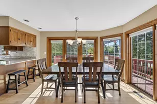 3953 S Victoria Ct, New Berlin, WI 53151 - Photo 10