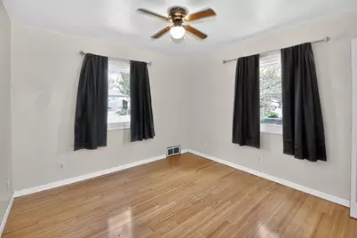 3036 S 50th St, Milwaukee, WI 53219 - Photo 8