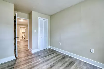 3846 E Pulaski Ave, Cudahy, WI 53110 - Photo 18