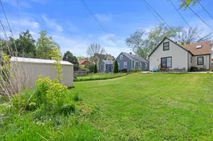 2108 S 93rd St, West Allis, WI 53227 - Photo 40
