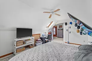 2108 S 93rd St, West Allis, WI 53227 - Photo 22