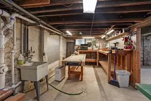 910 S 3rd St, Milwaukee, WI 53204 - Photo 36
