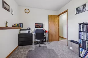 1112 Durango Dr, Hartford, WI 53027 - Photo 32
