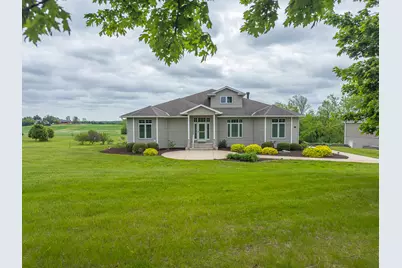 11604 N Granville Rd, Mequon, WI 53097 - Photo 1