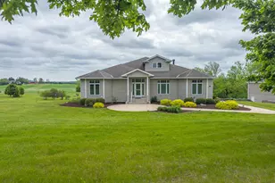 11604 N Granville Rd, Mequon, WI 53097 - Photo 1