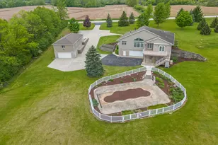 11604 N Granville Rd, Mequon, WI 53097 - Photo 46