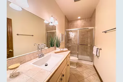 11604 N Granville Rd, Mequon, WI 53097 - Photo 32