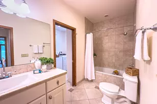 11604 N Granville Rd, Mequon, WI 53097 - Photo 30