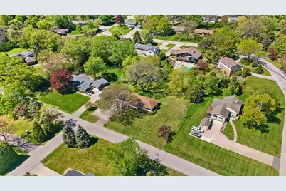 575  Kenmar Rd, Brookfield, WI 53005 - Photo 34