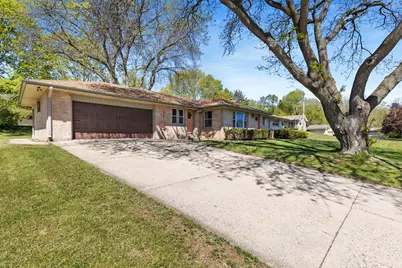 575  Kenmar Rd, Brookfield, WI 53005 - Photo 2
