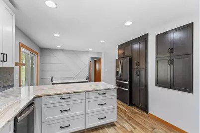 575  Kenmar Rd, Brookfield, WI 53005 - Photo 6