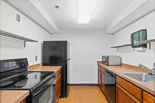 234 N Broadway, Milwaukee, WI 53202 - Photo 22