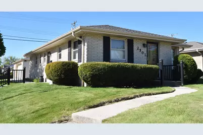 2501 W Layton Ave, Milwaukee, WI 53221 - Photo 34