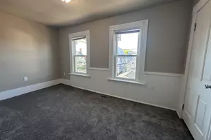 1221 N 24th St, Milwaukee, WI 53205 - Photo 20