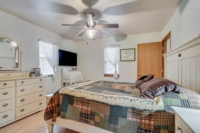 3516  Polk St, Racine, WI 53139 - Photo 18