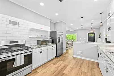 2719 S Austin St, Milwaukee, WI 53207 - Photo 4
