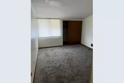 9011 N Swan Rd #M, Milwaukee, WI 53224 - Photo 6