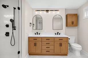 7693 Overlook Dr, Greendale, WI 53129 - Photo 40