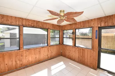 2500 N 116th St, Wauwatosa, WI 53226 - Photo 34