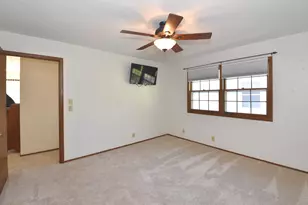 2500 N 116th St, Wauwatosa, WI 53226 - Photo 20