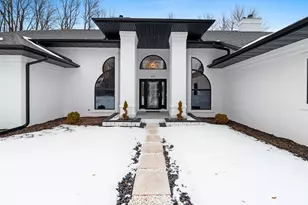 402 Wild Oak Dr, Manitowoc, WI 54220 - Photo 14
