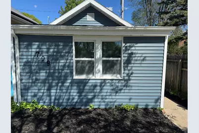 709  Dexter St, Madison, WI 53704 - Photo 14