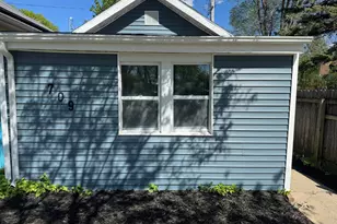 709 Dexter St, Madison, WI 53704 - Photo 14