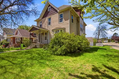 269 S Walnut St, Mayville, WI 53050 - Photo 1