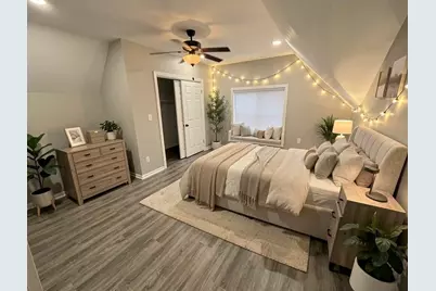 2446 S 17th St #2446A, Milwaukee, WI 53215 - Photo 24