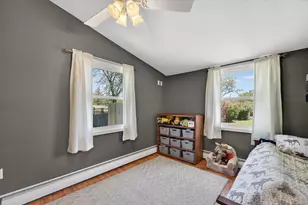 9707 Saratoga Dr, Racine, WI 53108 - Photo 14