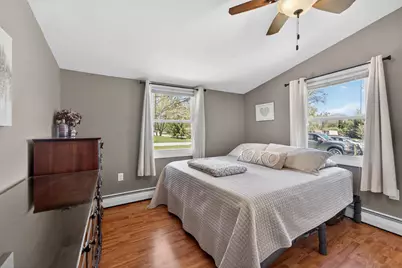 9707  Saratoga Dr, Racine, WI 53108 - Photo 4