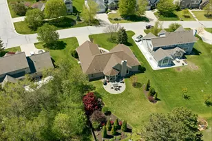 13230 W Foxwood Dr, New Berlin, WI 53151 - Photo 42