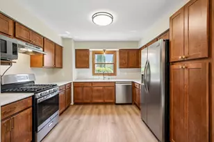 4202 Lake St, Burlington, WI 53105 - Photo 12