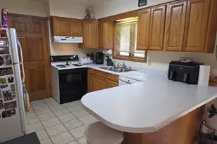 1004 Chrysler Dr, Mishicot, WI 54228 - Photo 2