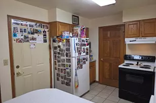 1004 Chrysler Dr, Mishicot, WI 54228 - Photo 4