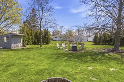 1409 S 26th St, Manitowoc, WI 54220 - Photo 32