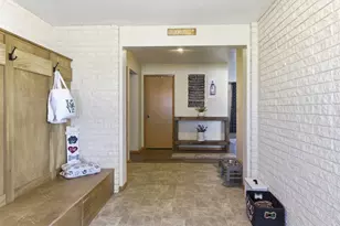 1409 S 26th St, Manitowoc, WI 54220 - Photo 2
