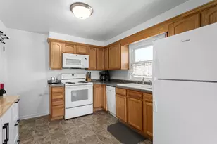 618 N Water St, Watertown, WI 53098 - Photo 12