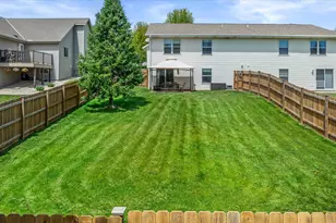 1103 Firethorn Dr, West Bend, WI 53090 - Photo 4
