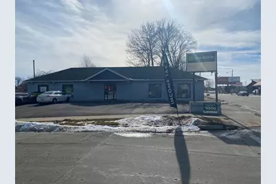 2345  Douglas Ave, Racine, WI 53402 - Photo 6