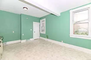 934 N 29th St, Milwaukee, WI 53208 - Photo 22