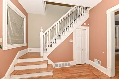 934 N 29th St, Milwaukee, WI 53208 - Photo 8
