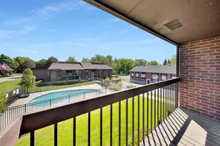 1270 Wisconsin St, Lake Geneva, WI 53147 - Photo 2