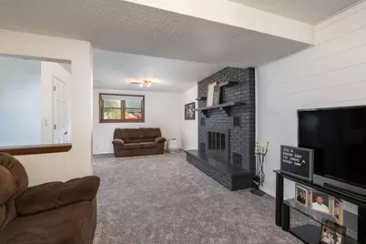 629  Hanson Ct, Onalaska, WI 54650 - Photo 16