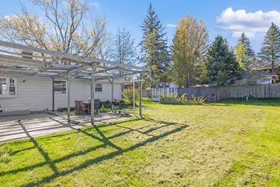 521 W 3rd St, Waldo, WI 53093 - Photo 30