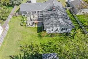 521 W 3rd St, Waldo, WI 53093 - Photo 36