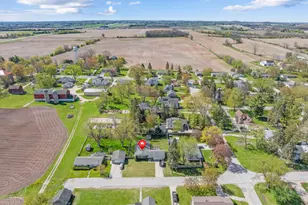 521 W 3rd St, Waldo, WI 53093 - Photo 38