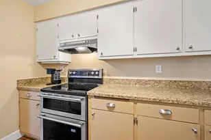 521 W 3rd St, Waldo, WI 53093 - Photo 2