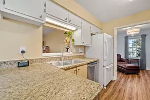 521 W 3rd St, Waldo, WI 53093 - Photo 4